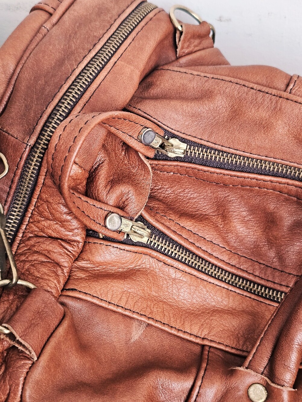 Vintage Genuine Leather Patchwork Weekender Duffel Travel Bag Cognac Brown Large - Picture 6 of 15